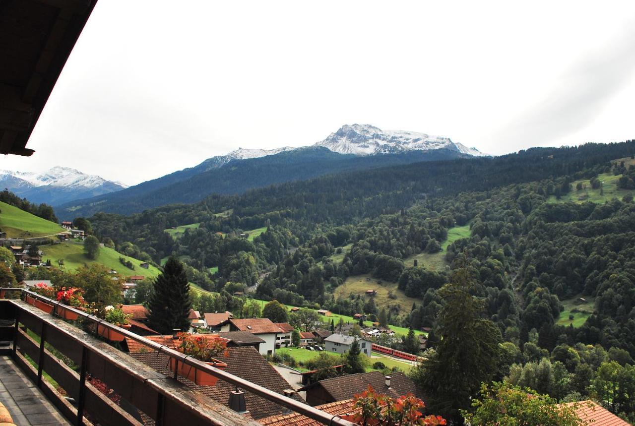 Rooms With Private Bathrooms Saas im Prattigau ภายนอก รูปภาพ