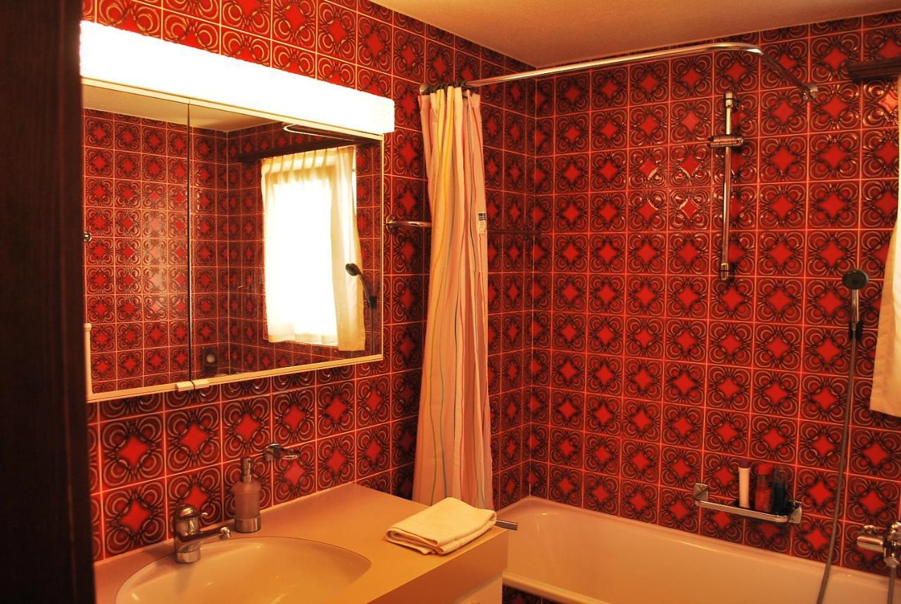 Rooms With Private Bathrooms Saas im Prattigau ภายนอก รูปภาพ