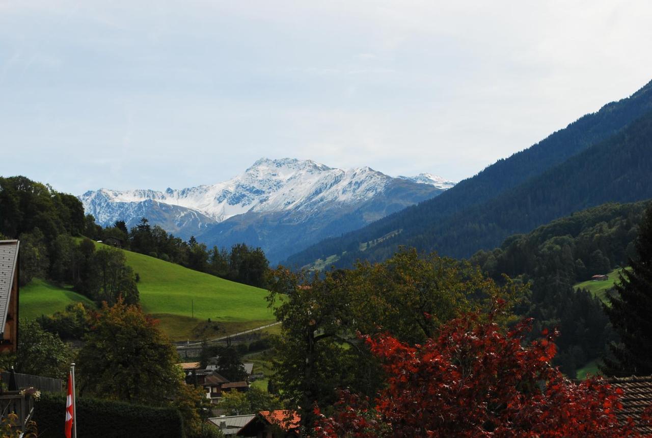 Rooms With Private Bathrooms Saas im Prattigau ภายนอก รูปภาพ