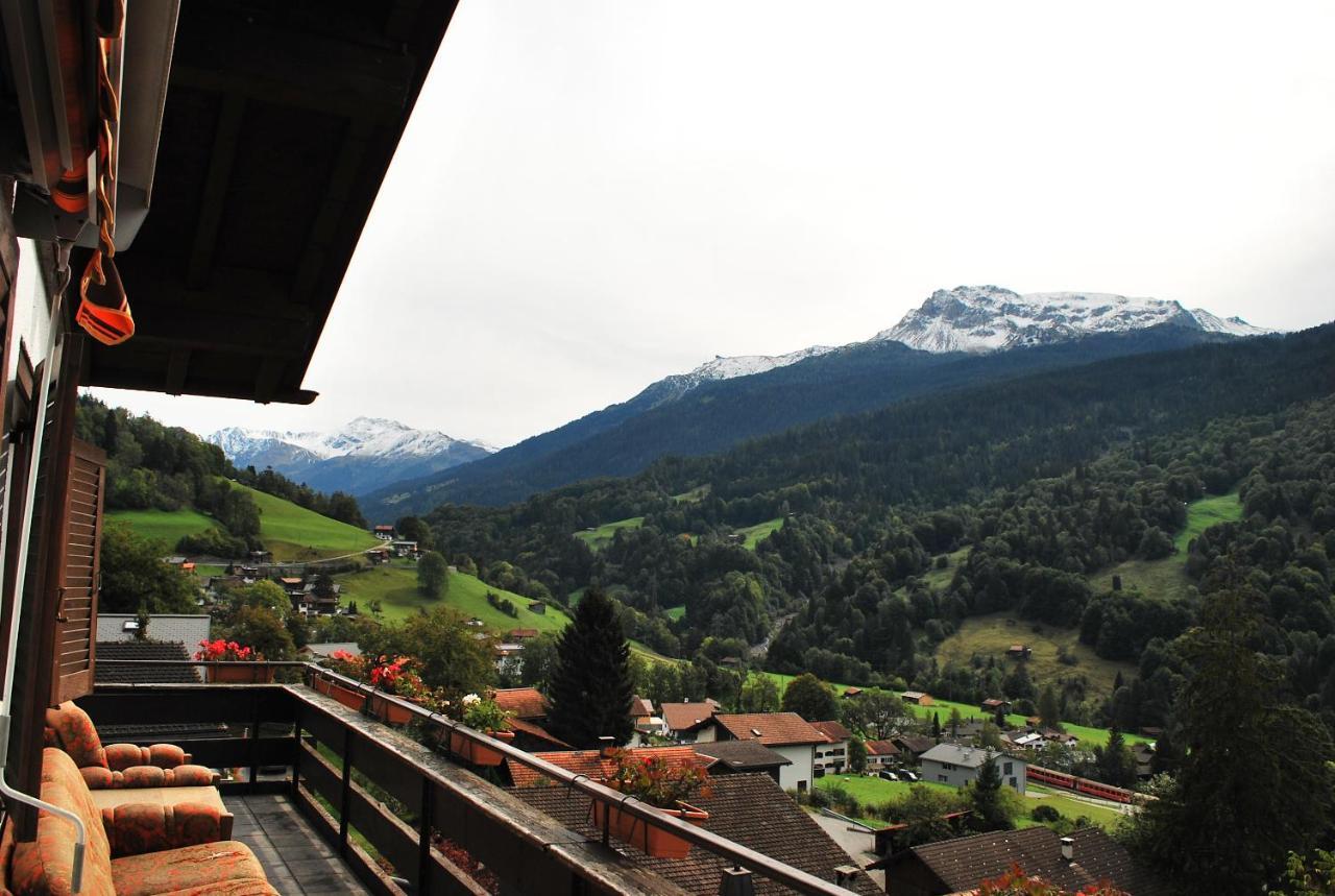 Rooms With Private Bathrooms Saas im Prattigau ภายนอก รูปภาพ